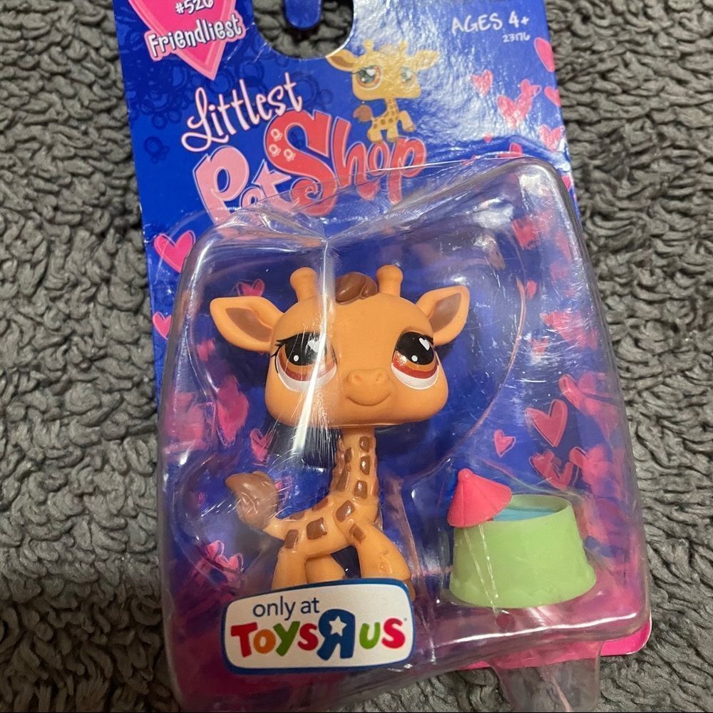 Littlest pet shop  